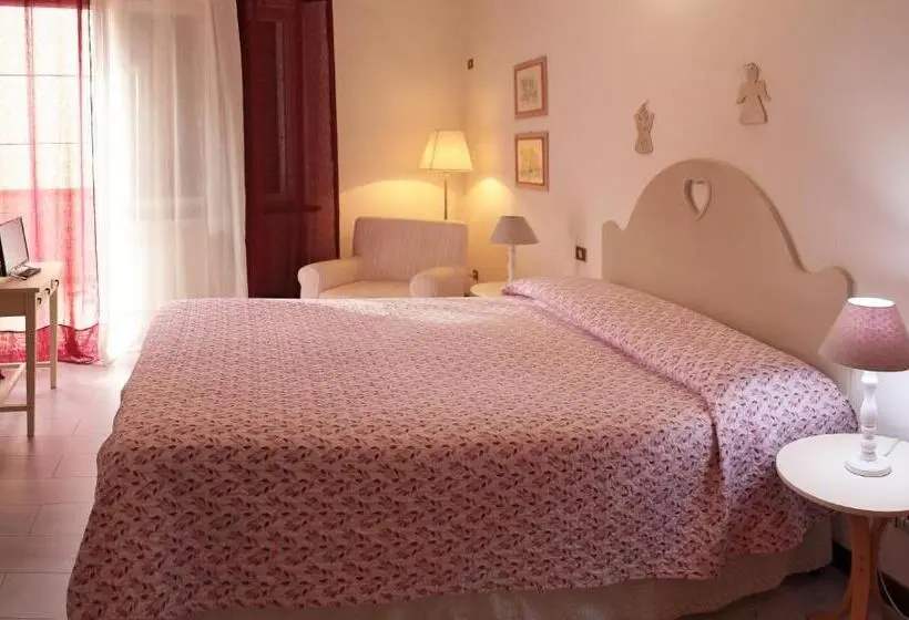 Standard Kolmen Hengen Huone Parveke, Casa Margherita Affittacamere B&b