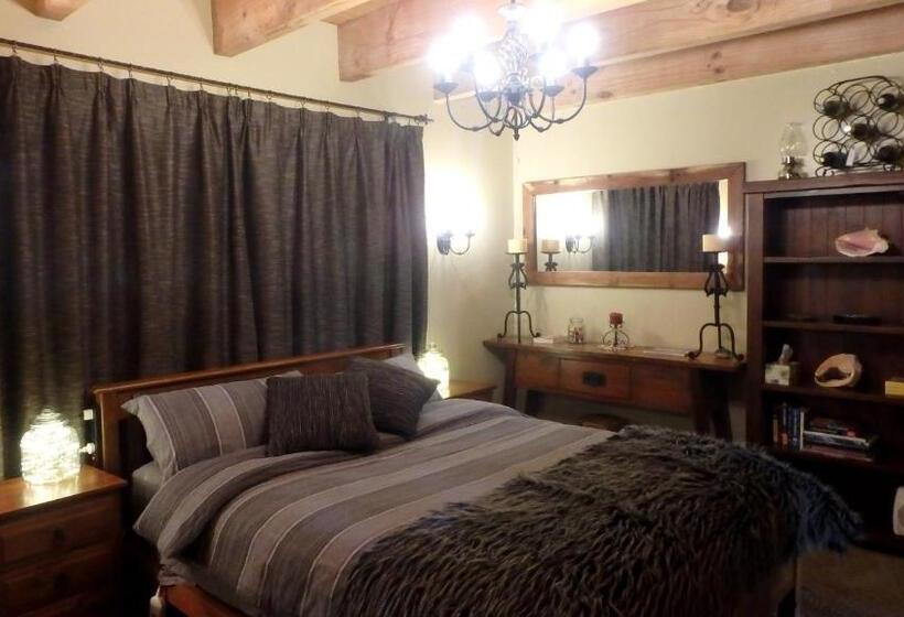 Номер Стандарт Вид на Сад, Tree House Lodge Bed & Breakfast