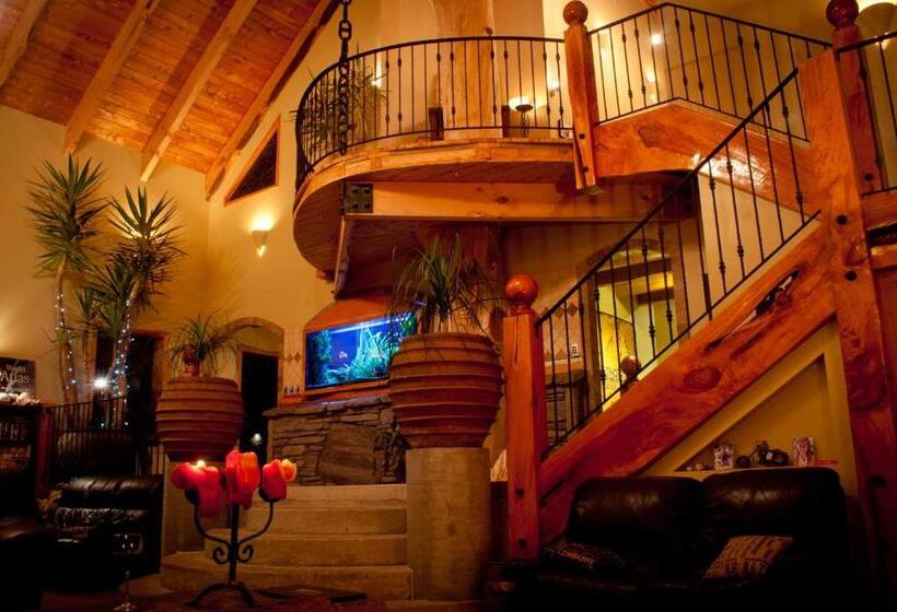 Номер Стандарт Вид на Сад, Tree House Lodge Bed & Breakfast