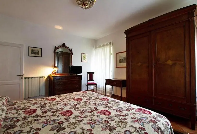 Standard-huone, Borgo Della Rocca