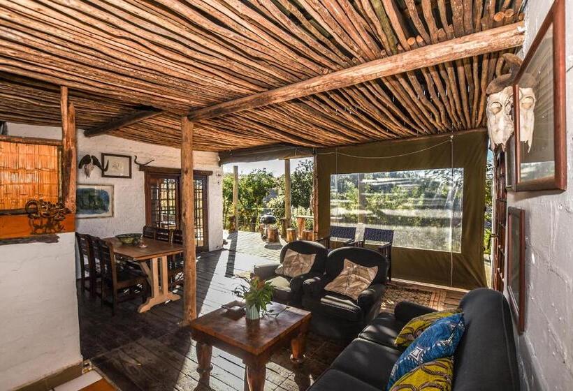 家族用バンガロー, Eloff Guest House And Gallery