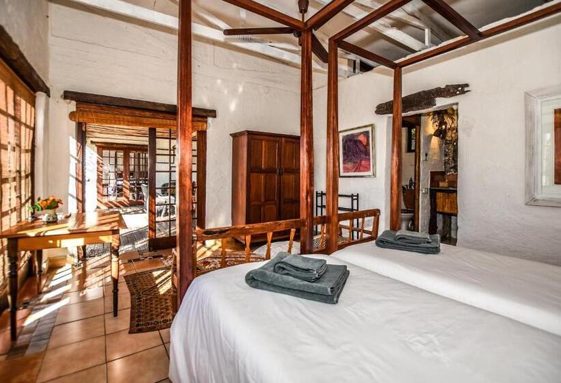 家族用バンガロー, Eloff Guest House And Gallery