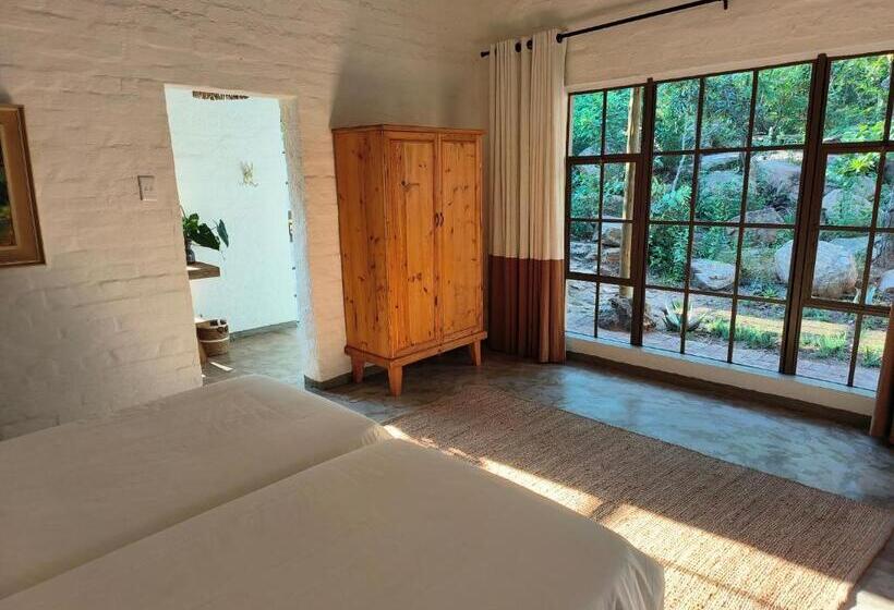 ３ベッドルームハウス, Eloff Guest House And Gallery