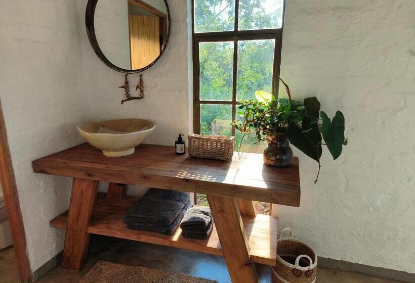 ３ベッドルームハウス, Eloff Guest House And Gallery