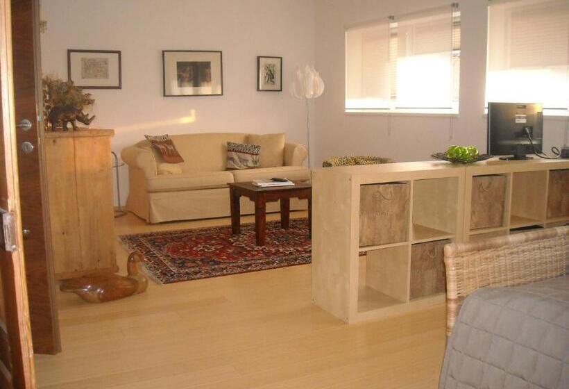 デラックスファミリールーム, Weinek S Kellerstöckl U. Lodge