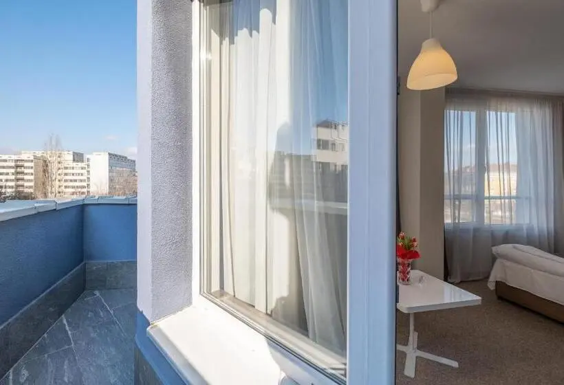 Habitación Estándar con Terraza, Blue Label Apart House