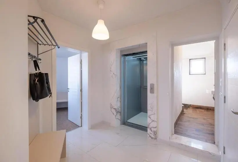 Apartamento Ático 1 Dormitorio, Blue Label Apart House