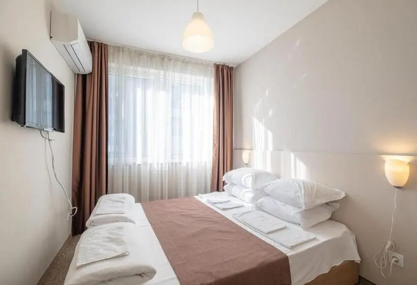 Habitación Familiar, Blue Label Apart House