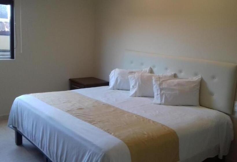 غرفة قياسية فردية, Del Viajero