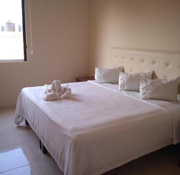 غرفة أساسية, Del Viajero