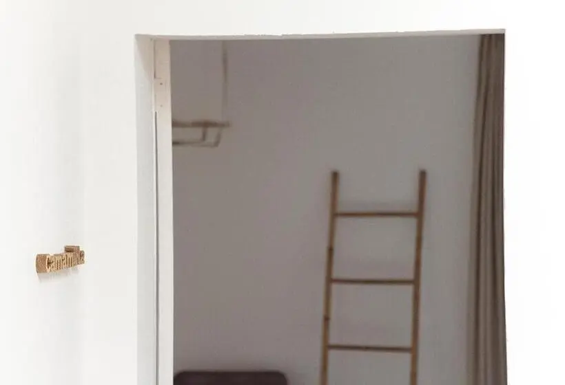 Quarto Comfort, Mon