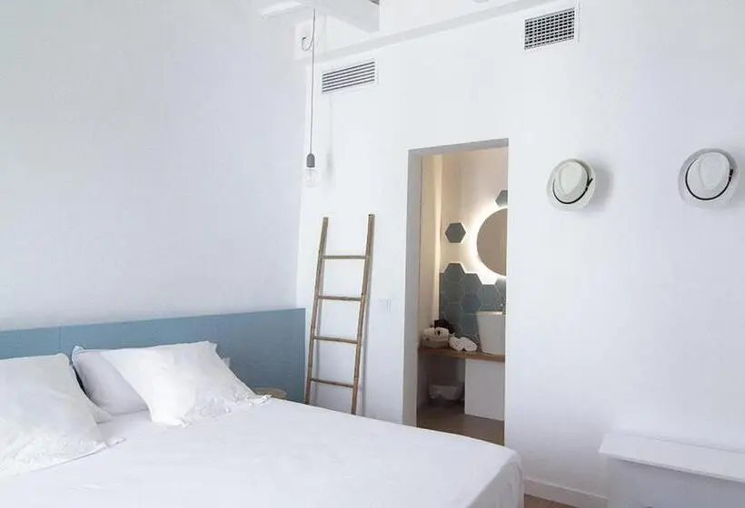 Quarto Economy, Mon