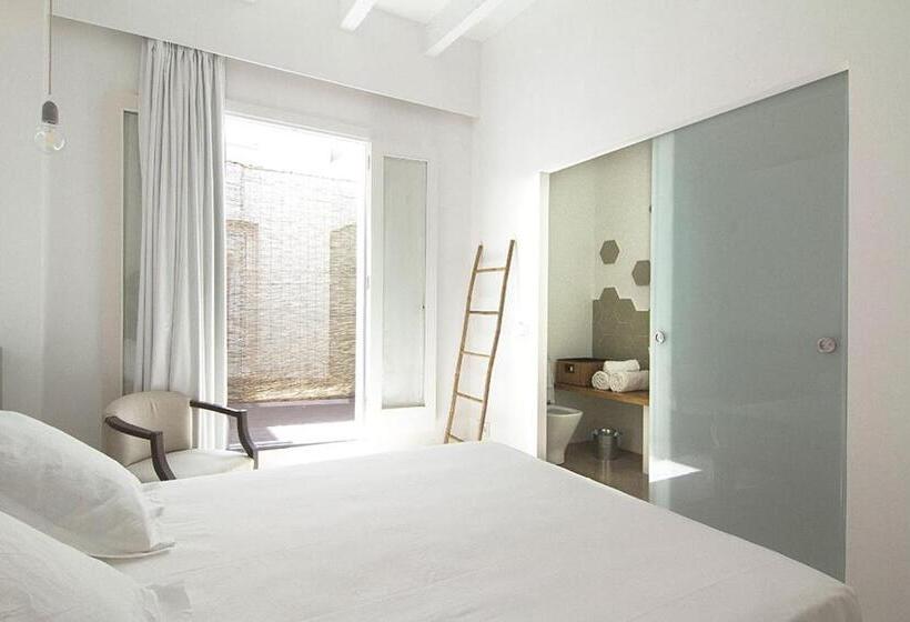 テラス付きスタンダードルーム, Mon