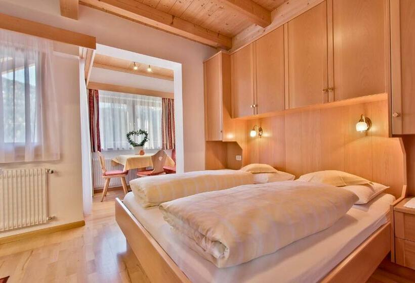 סטודיו סטנדרט עם מרפסת, Appartamenti Vilin