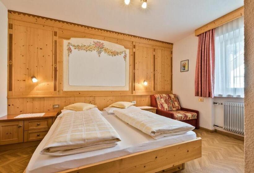 דירת חדר בקומת קרקע, Appartamenti Vilin