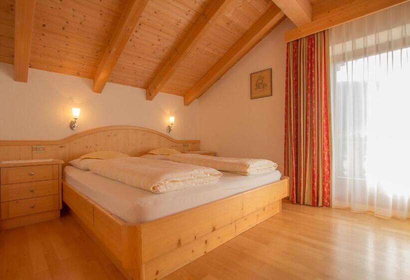 דירה בת חדר שינה 1 עם נוף, Appartamenti Vilin