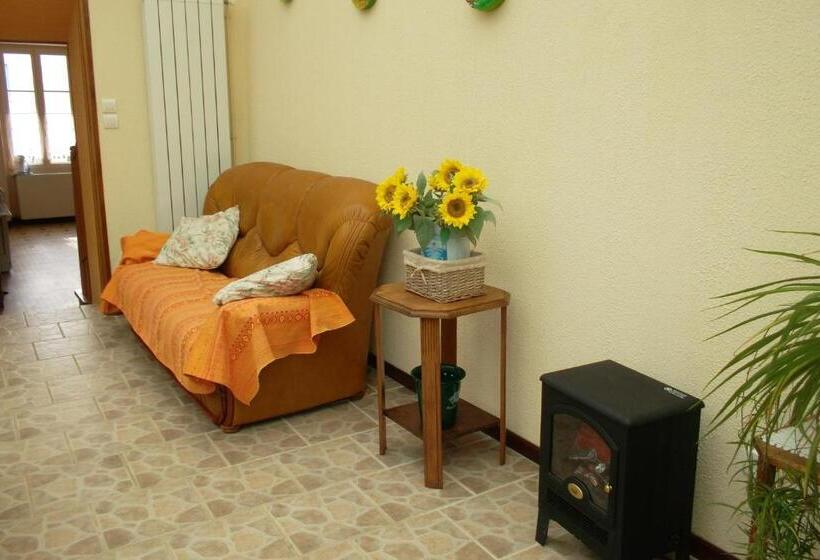 四人标准间, Armalou