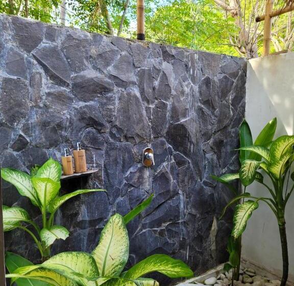 Kertre Néző 1 Szobás Villa, Gili Matiki