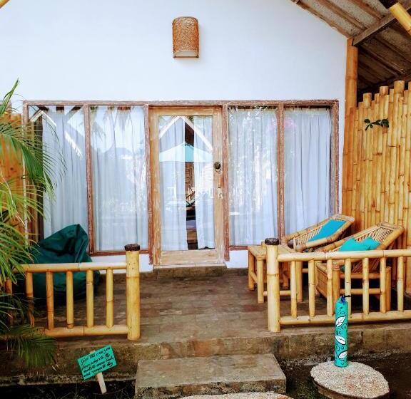 Kertre Néző Családi Szoba, Gili Matiki