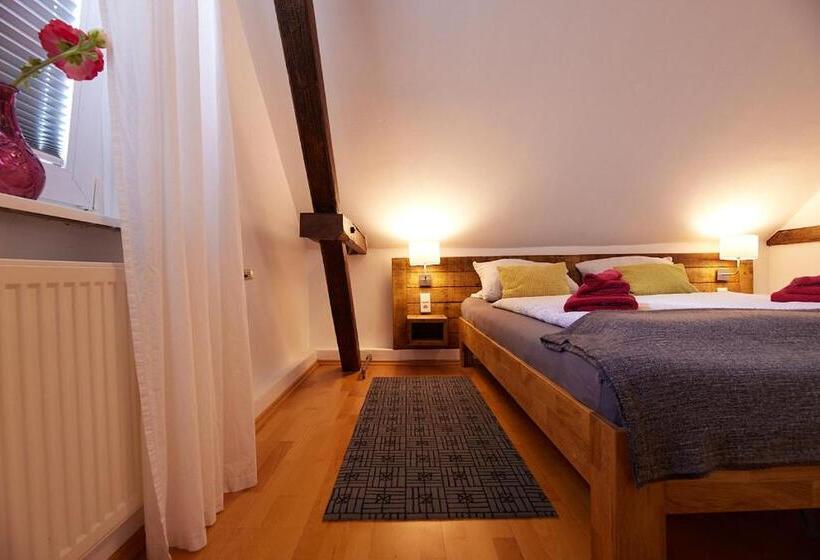 اتاق استاندارد, Alte Ratsschänke