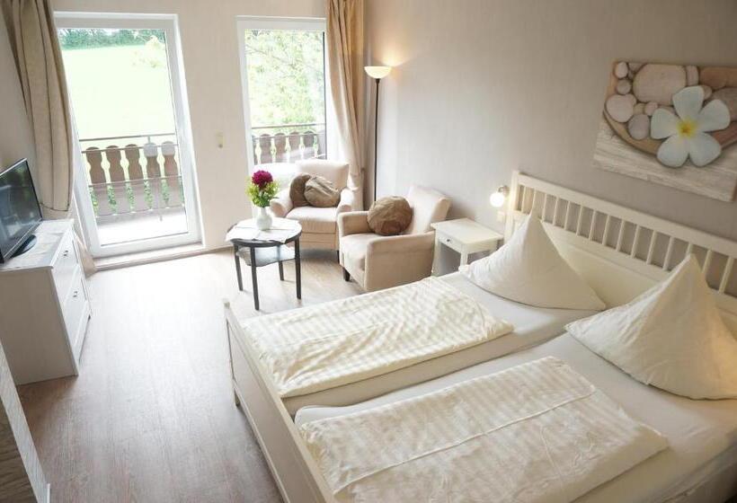 컴포트 룸, Pension Tüxen