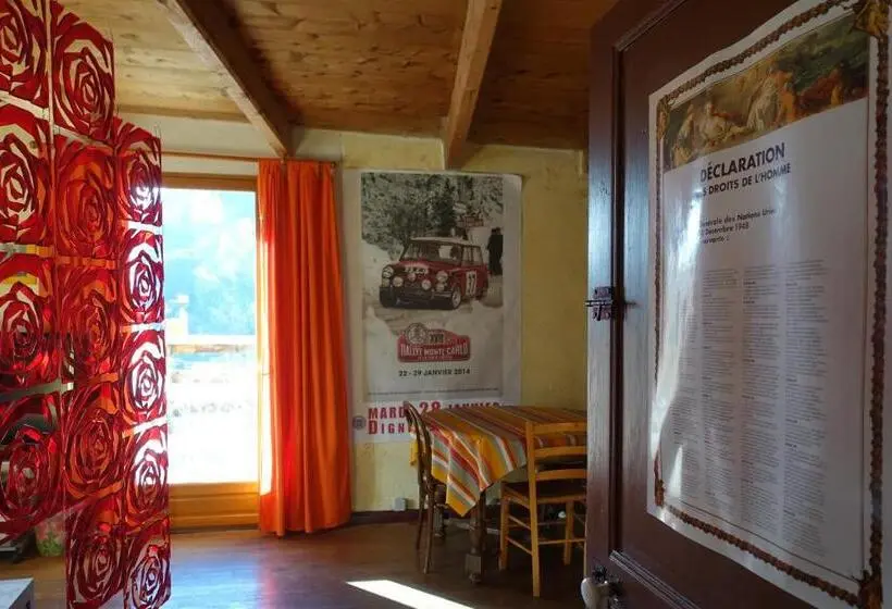 スタンダード４人部屋, Au Bout De La Route