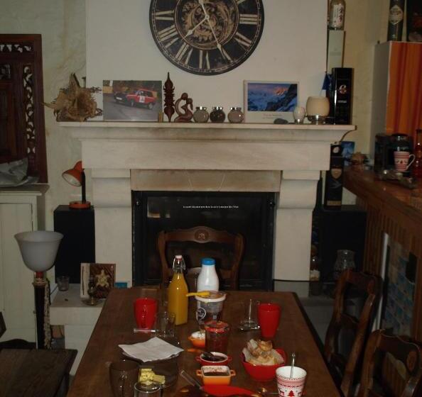 Четырехместный Номер Стандарт, Au Bout De La Route