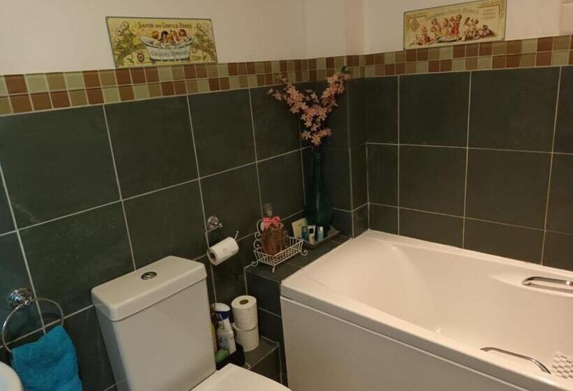 スイート（家族用）, Chez Jo Apartments