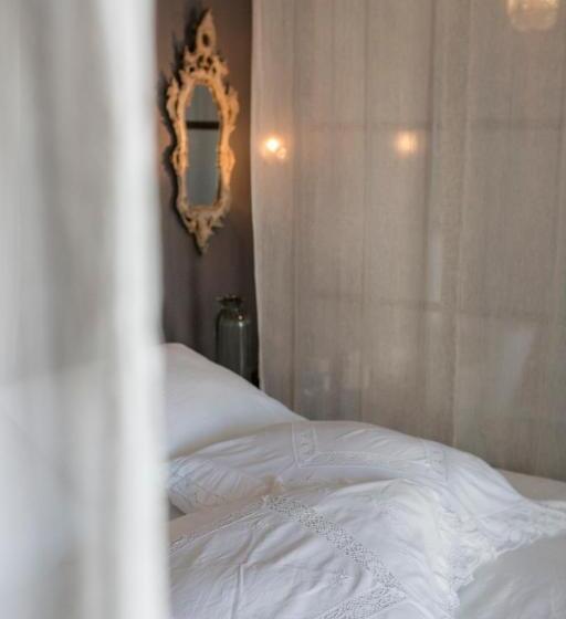 전망 주니어 스위트, Leconvertite