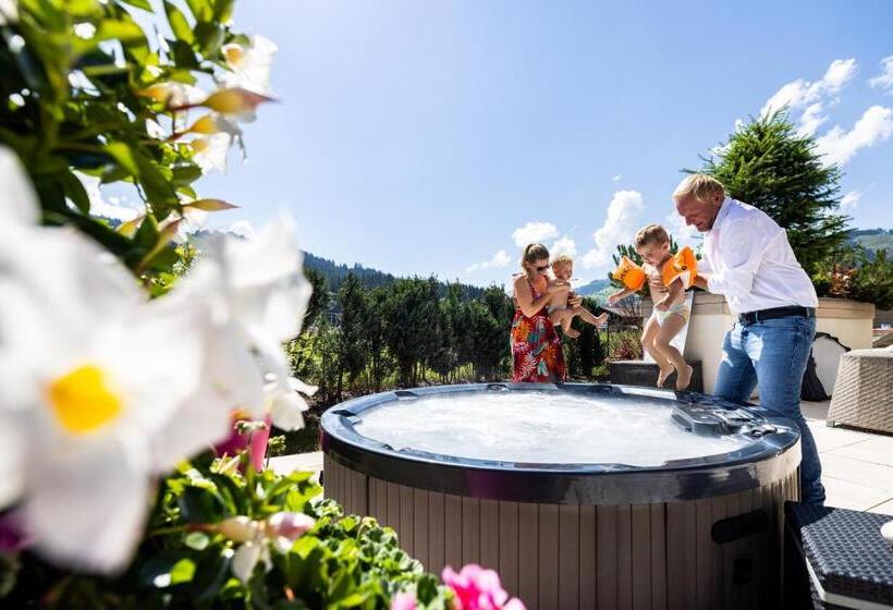 غرفة عائلية, Enjoy The Alps