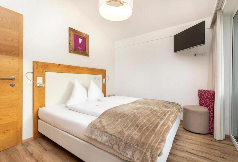 شقة 3 غرف, Enjoy The Alps