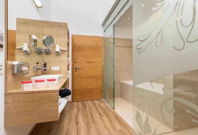 شقة 3 غرف, Enjoy The Alps