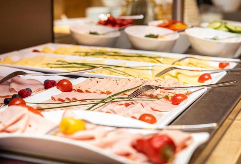 إستوديو قياسى ذو إطلالة, Enjoy The Alps