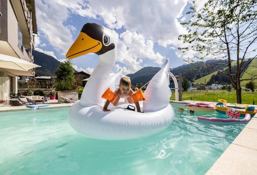 شقة غرفتين, Enjoy The Alps