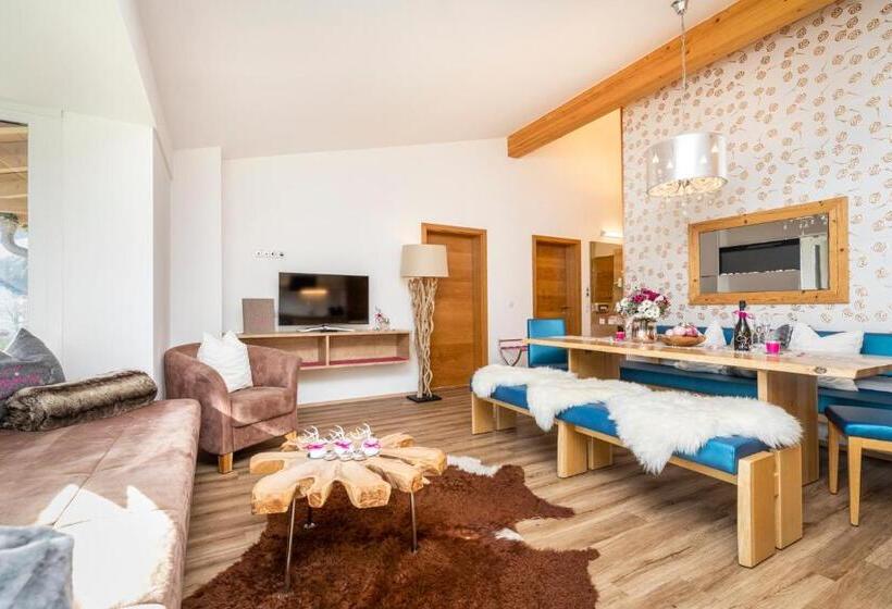 شقة غرفتين, Enjoy The Alps