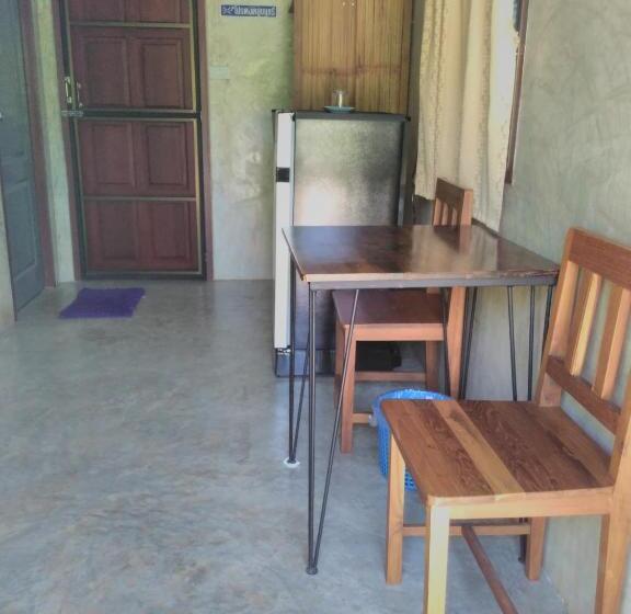 בקתה סטנדרטית, Ban Suan Sukjai Mae Sariang