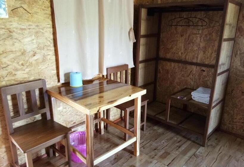 기본룸, Ban Suan Sukjai Mae Sariang
