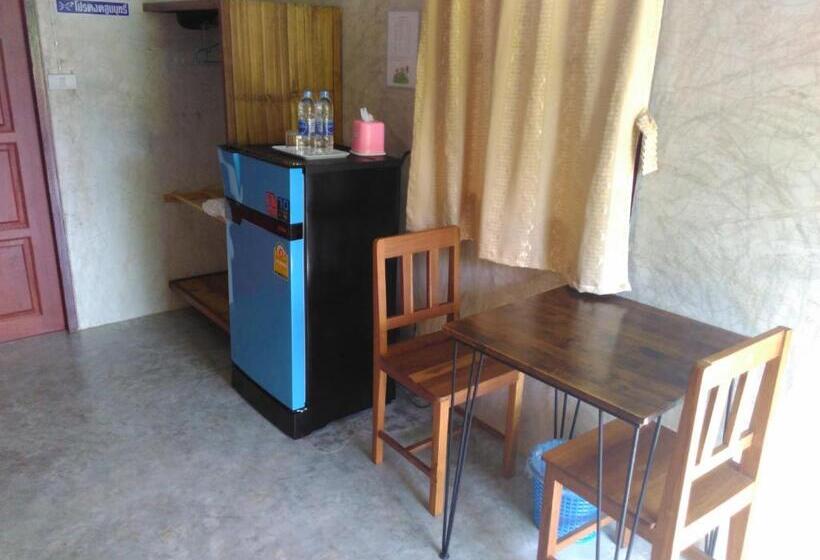 בקתה סטנדרטית, Ban Suan Sukjai Mae Sariang