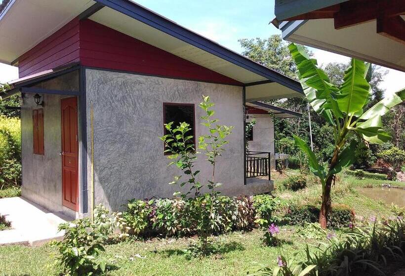 בקתה סטנדרטית, Ban Suan Sukjai Mae Sariang