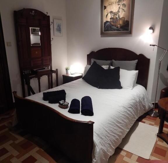 Номер Стандарт Вид на Сад, Les Remparts