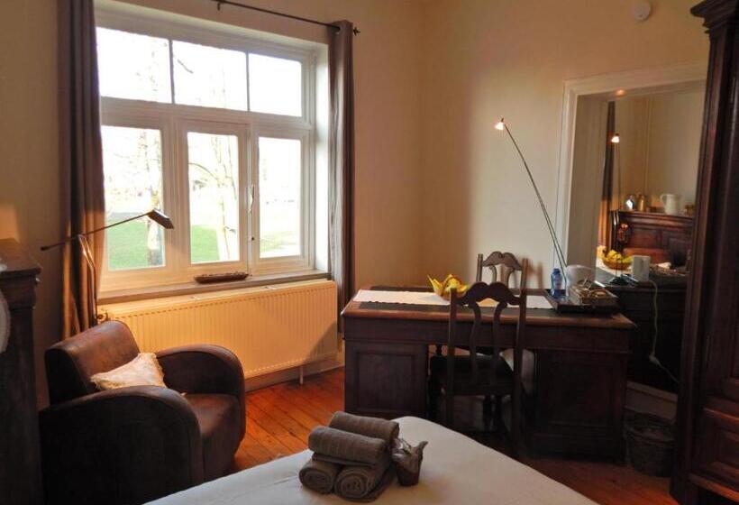 Номер Стандарт, Les Remparts