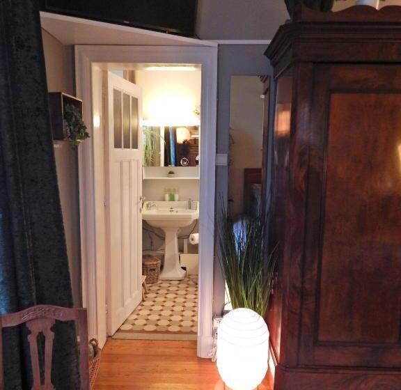 Номер Deluxe, Les Remparts