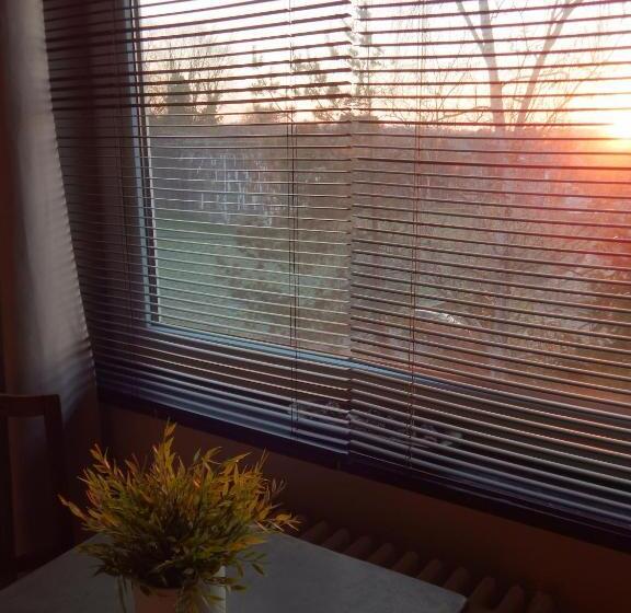 Номер Стандарт Вид на Сад, Les Remparts