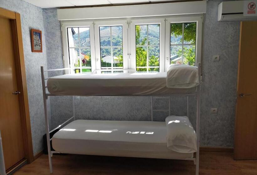 共用房间的床, Albergue El Castillo