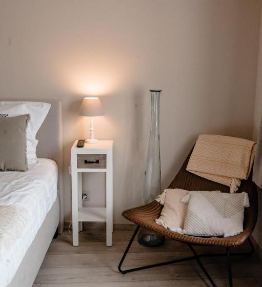 豪华房间, Jeanne