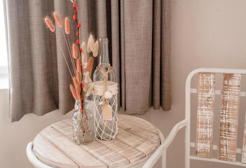 豪华房间, Jeanne