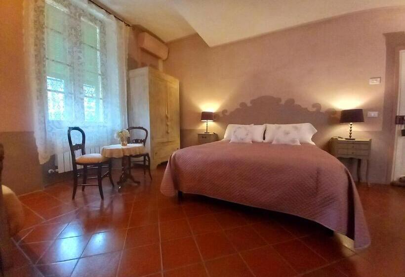 Quarto Familiar Deluxe, La Casa Rosa