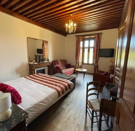 Quarto Deluxe, Manoir Du Grail