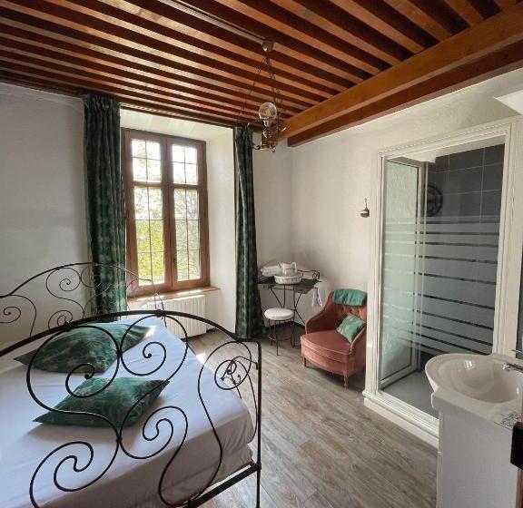 Номер Deluxe, Manoir Du Grail