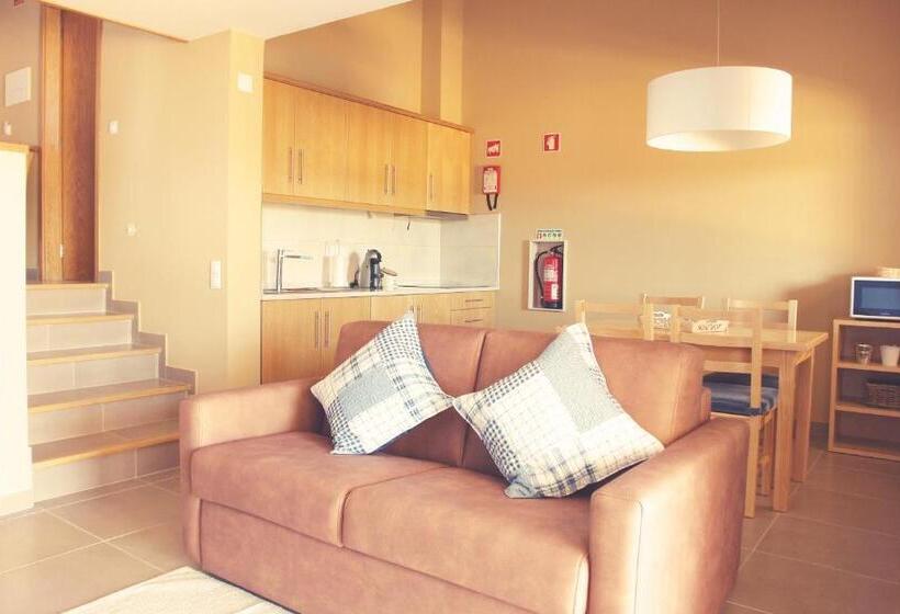 Дом 1 Спальня, Casas Novas Da Fataca